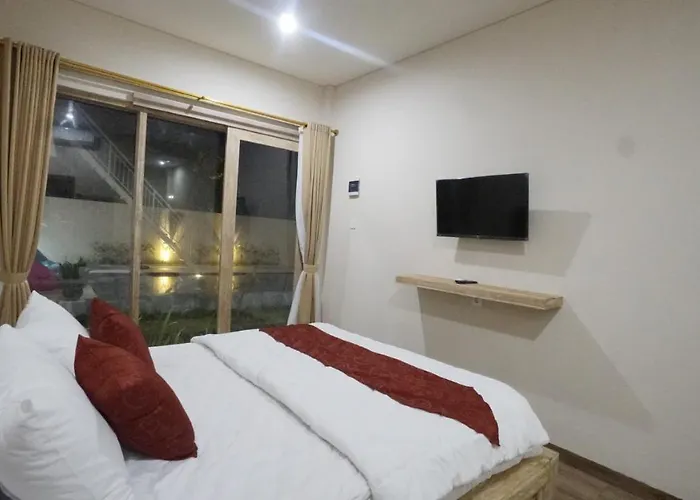 Maharani Hostal *